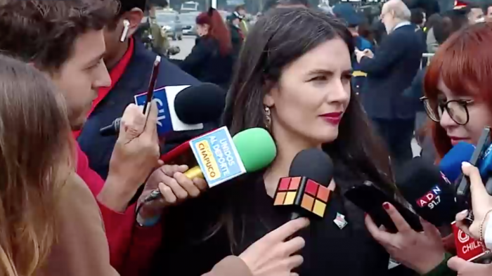 Vallejo aseguró que pifias en la Parada Militar fueron de un 