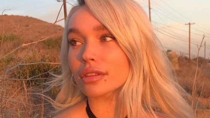 Escándalo: Profesor se suscribió a OnlyFans de ex alumna y le envió un incómodo mensaje