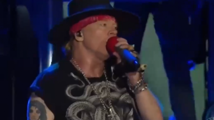 ¿Vas a ver a Guns N' Roses? Estos son los horarios, accesos y el posible setlist de la banda