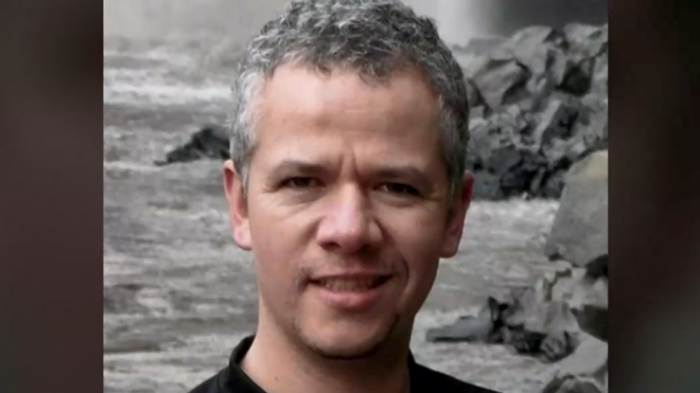 Es médico colombiano: Lo que se sabe del conductor que chocó brutalmente a vehículo con bebé a bordo en La Unión