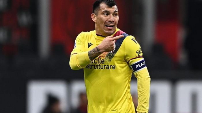 Intentaron amedrentar al Pitbull: Revelan duro encuentro entre Gary Medel y barras bravas del Bologna