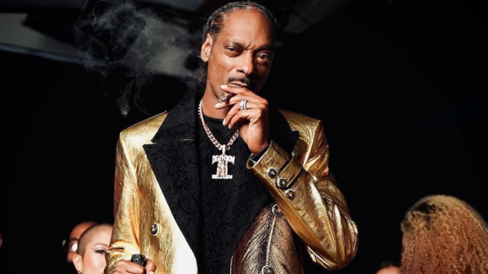 Snoop Dogg sorprende a hinchas de Colo Colo con particular foto previo a crucial encuentro con Curicó Unido