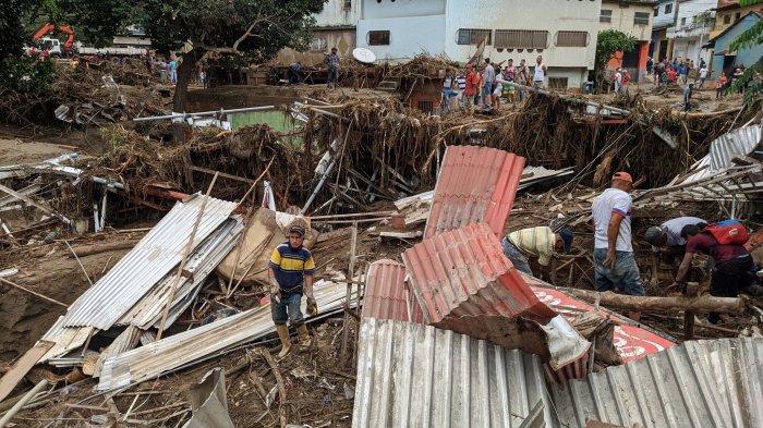 Tragedia en Venezuela: 22 muertos y más de 50 desaparecidos deja deslizamiento de tierra en Aragua