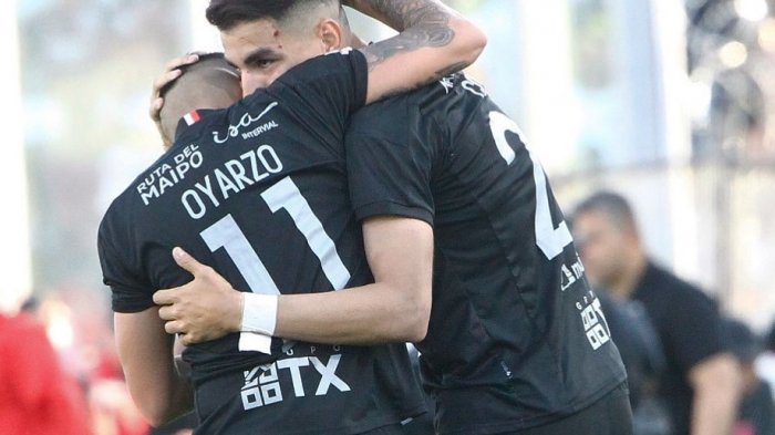 Jugador de Curicó Unido fue agredido por hinchas en recibimiento tras el empate con Colo Colo