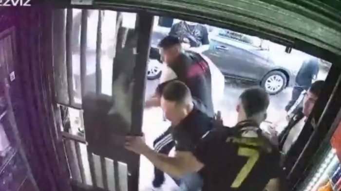 Robaron bebidas y cervezas: Captan el saqueo de turba a botillería en La Florida tras partido de Colo Colo