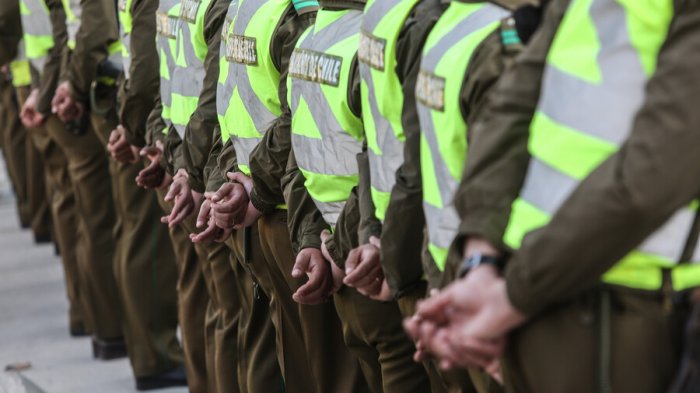 En pleno ejercicio de sus funciones: Carabineros reporta más de 940 agresiones en lo que va del 2022