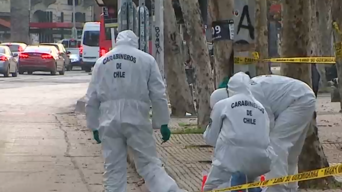 3 personas murieron tras caer en contenedor de ají en Talca: Otro adolescente está grave