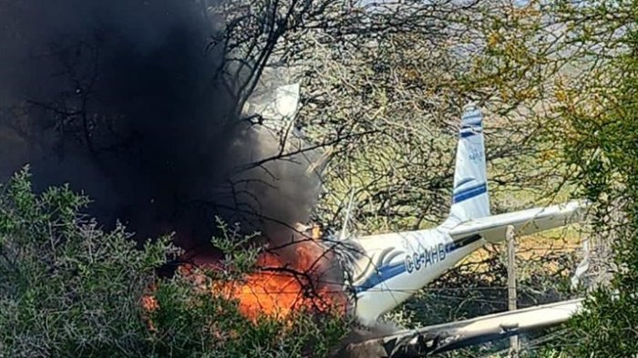 Reportan caída e incendio de avioneta en aeródromo de Colina: Dos personas resultaron heridas