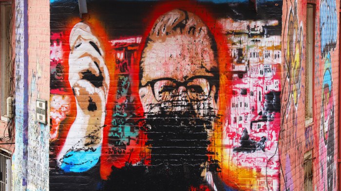 Lanzan pintura a mural de Salvador Allende en Valparaíso: PS apunta a 