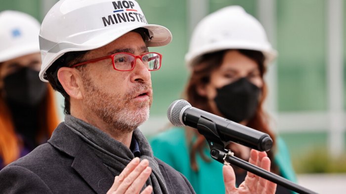 Ministro de Obras Públicas descarta 