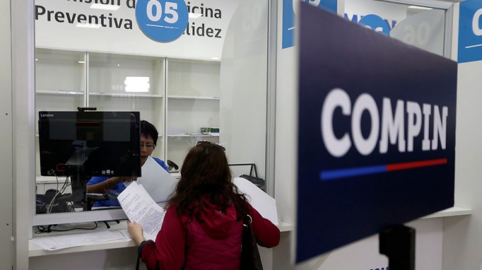 El drama de vivir con licencias médicas impagas: Mujer ha sido rechazada 17 veces por 