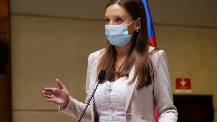 Diputada Camila Flores fue hospitalizada de urgencia en Viña del Mar
