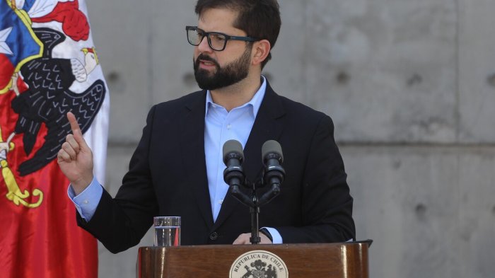 Robo de madera y crimen organizado: El plan contra la violencia anunciado por el pdte. Boric en La Araucanía