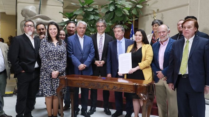 Más inversión pública y acelerar la PGU: Gobierno y Congreso alcanzan acuerdo por presupuesto 2023