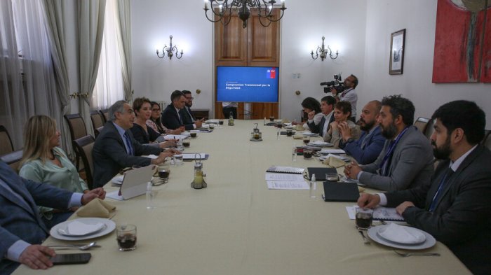 Gobierno y oposición se reunieron en La Moneda en busca de un acuerdo en materia de seguridad