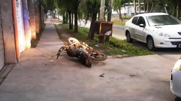 Policía argentino se resistió a un robo y mató a uno de los asaltantes: Tenía 17 años