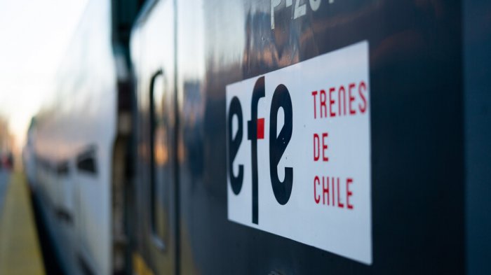 Adolescente que se trasladaba en bicicleta murió atropellado por un tren de EFE en San Nicolás