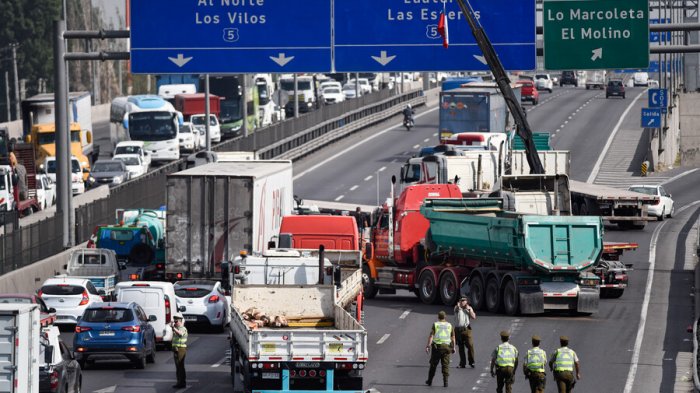 Pdte. Boric advierte a camioneros: 