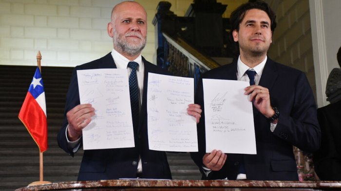 Acuerdo por Chile: ¿Quiénes serían los expertos para redactar la nueva Constitución?