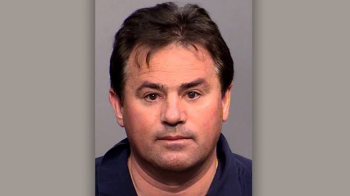 Detienen a pastor por trata de personas y abuso sexual contra mujeres: Una de las víctimas era su hija menor de edad