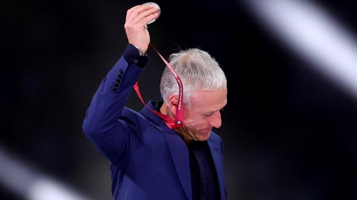 Deschamps puso en duda su continuidad en Francia tras fracasar en Qatar 2022: 