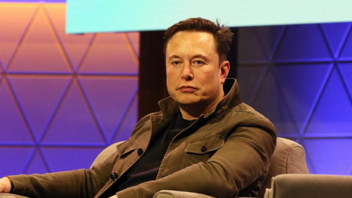 Elon Musk anuncia que renunciará a la dirección ejecutiva de Twitter tras resultados de polémica encuesta