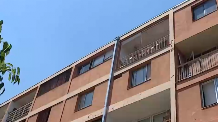 Vecino pone en jaque a la comunidad de un edificio: Lo acusan de ataques homofóbicos y acoso psicológico