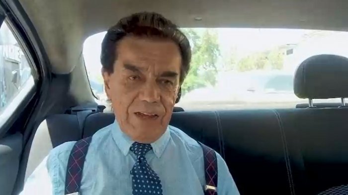 Taxi Libre: Los sueños y anécdotas de Marti Palacios, el músico que hace bailar a Chile hace 60 años