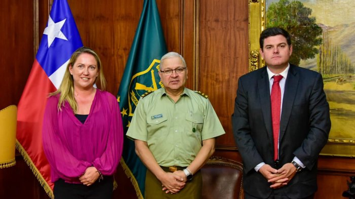 Evaluaron nuevas medidas de seguridad: Municipalidades se reunieron con general Yáñez y subsecretario de Prevención del Delito