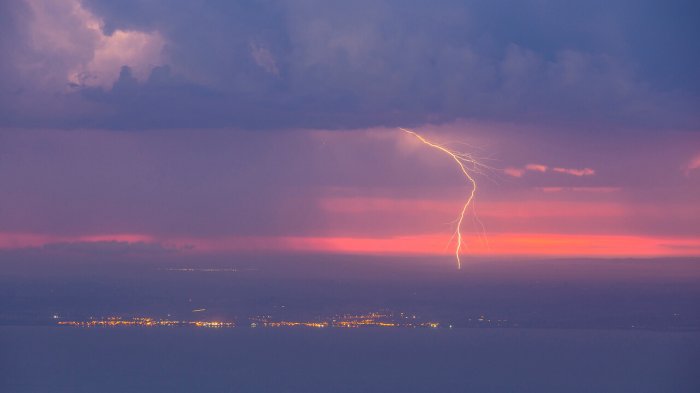 Hasta el sábado: Emiten aviso meteorológico por probables tormentas eléctricas en la zona central