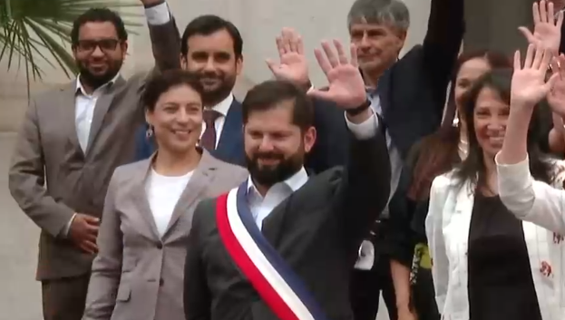 Distintos sectores políticos piden cambio de gabinete: Pdte. Boric busca dejar atrás peor crisis de su mandato