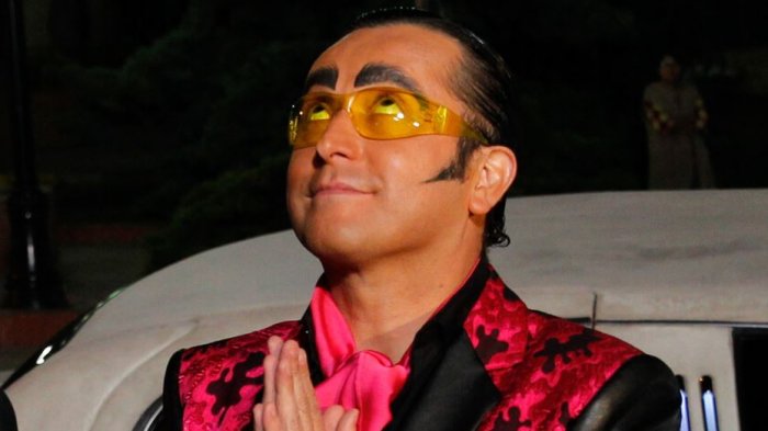 Daniel Alcaíno adelanta su humor sin pelos en la lengua para Viña: 