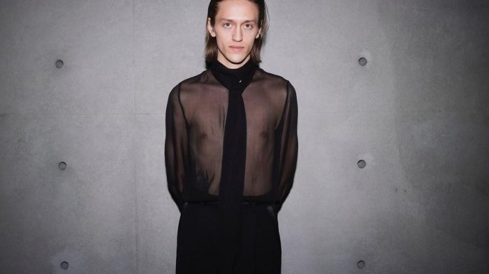 Actor de Merlina es acusado de acoso sexual: Piden que no participe en la segunda temporada de la serie