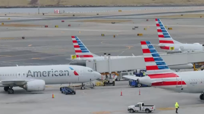 Un error humano: Descubren la falla que causó la suspensión de miles de vuelos en Estados Unidos