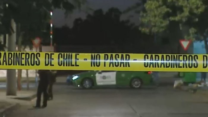 Homicidio en Santiago Centro: Hallan cuerpo con al menos siete impactos de bala en Barrio Yungay