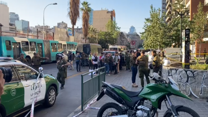 Le quitó su arma de servicio: Carabinero mató a sujeto que huyó con celular en Santiago Centro
