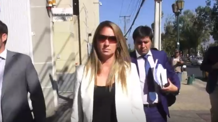 Doble triunfo judicial para Compagnon: Se queda en casa de La Reina y decretan orden de alejamiento para Dávalos