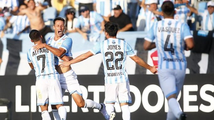 ¡De la mano de sus defensas! Revisa los goles con los que Magallanes aplastó a Always Ready en la Libertadores