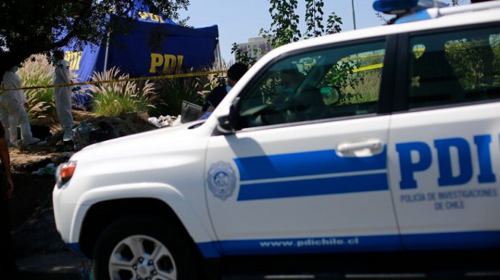 Funcionario de la PDI fue detenido en San Bernardo: Circulaba en auto sin patente y tenía munición de guerra