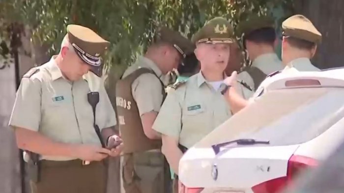 Lo siguieron desde el banco: Carabineros balearon a dos sujetos que intentaron asaltar a hombre en San Joaquín