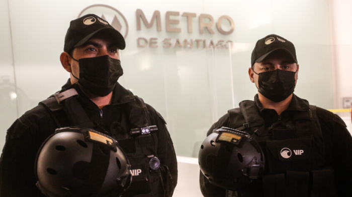 Guardias tácticos con cascos y chalecos antibalas: Así es el nuevo plan de seguridad de Metro
