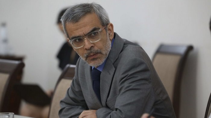 Nueva polémica por indultos: Gobierno solicitó al TC no entregar expedientes de personas beneficiadas