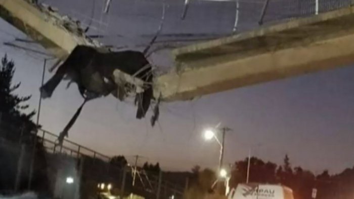 Camión tolva botó pasarela y cortó Ruta 5 Sur: Conductor que pasaba por el lugar resultó lesionado