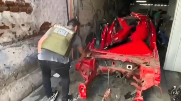 Desbaratan taller que funcionaba como desarmaduría ilegal en San Miguel: Líder sería abogado sin antecedentes