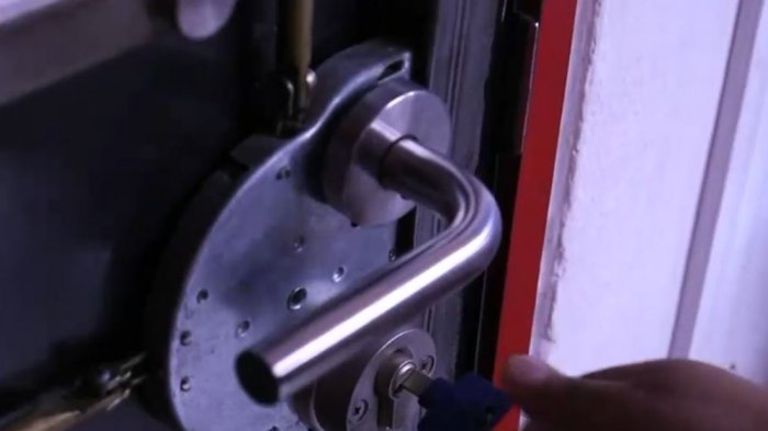 Chilenos se blindan contra la delincuencia: Así funciona el mercado activado por la crisis de seguridad