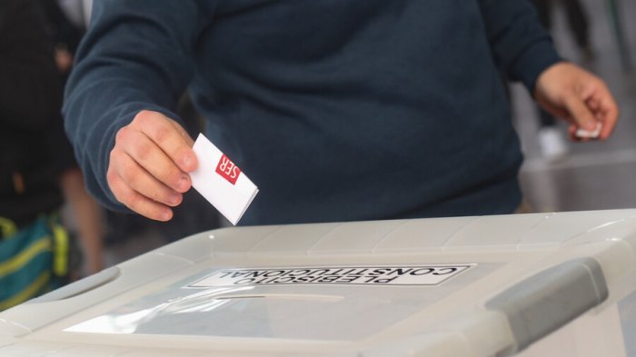 A siete meses del plebiscito constitucional: Todavía no se cursan miles de multas por no ir a votar