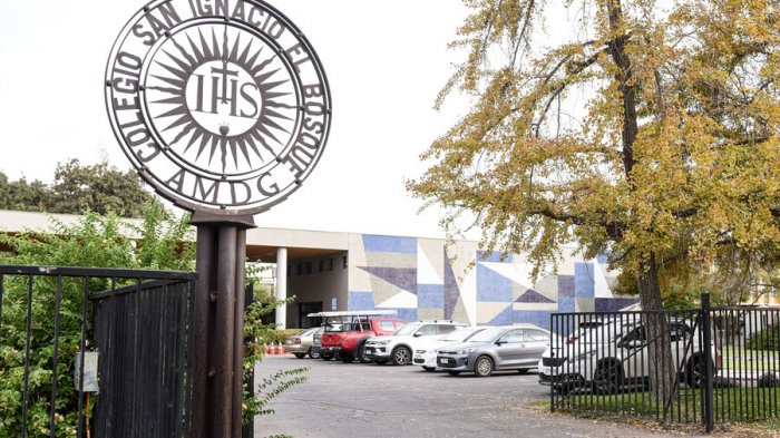 Alumnas de colegio San Ignacio El Bosque denunciaron abuso sexual: Estudiantes fueron suspendidos