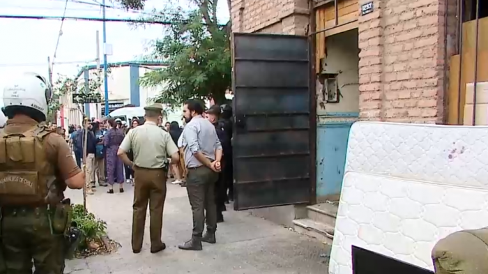 Comenzó desalojo en casas de Barrio Matta: Municipio espera desocupar más de 80 relacionadas a delitos