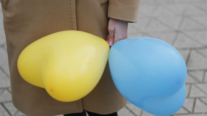 Para evitar recuerdos a víctimas: Ucrania aprueba ley que prohíbe el uso fuegos artificiales y petardos