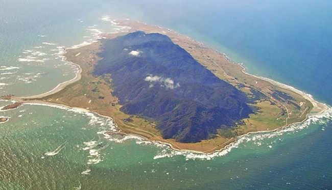 Cuatro fallecidos y una persona en estado de gravedad: Aeronave sufrió accidente y cayó al mar en Isla Mocha